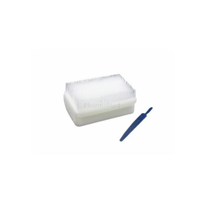 Brosses chirurgicales sèches stériles avec cure-ongles MED